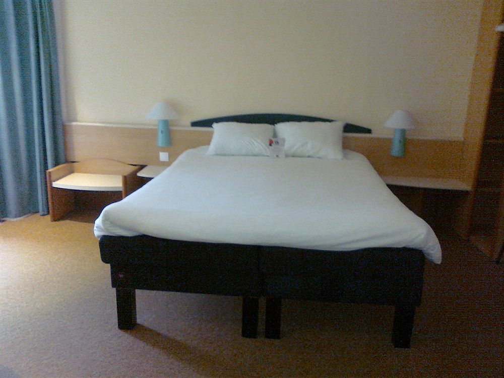 Ibis Styles Strasbourg Stade De La Meinau Bagian luar foto